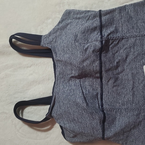 Lululemon Active Strength Tank - Picture 5 of 10